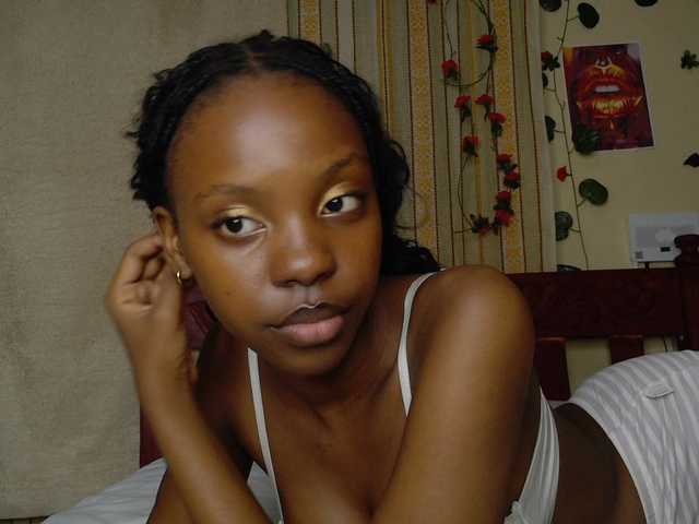Sexxy-Tam live cam on BongaCams
