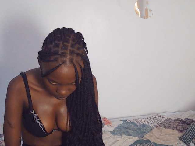 Sexxy-Tam live cam on BongaCams