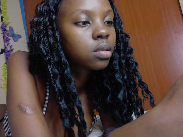 Sexxy-Tam live cam on BongaCams