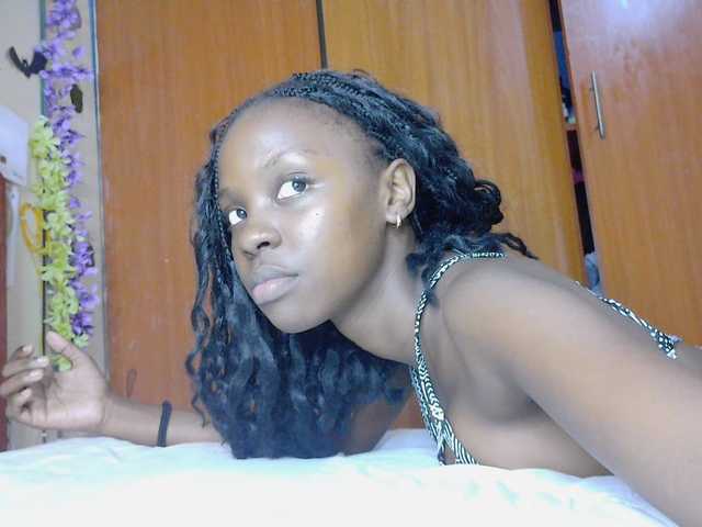 Sexxy-Tam live cam on BongaCams