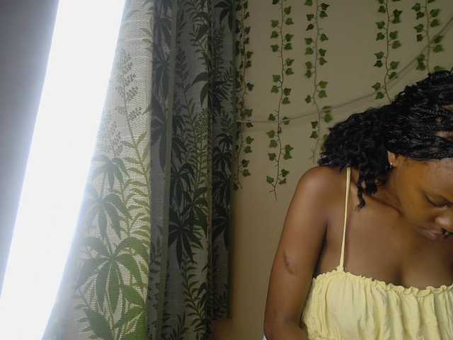 Sexxy-Tam live cam on BongaCams