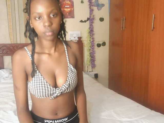 Sexxy-Tam live cam on BongaCams