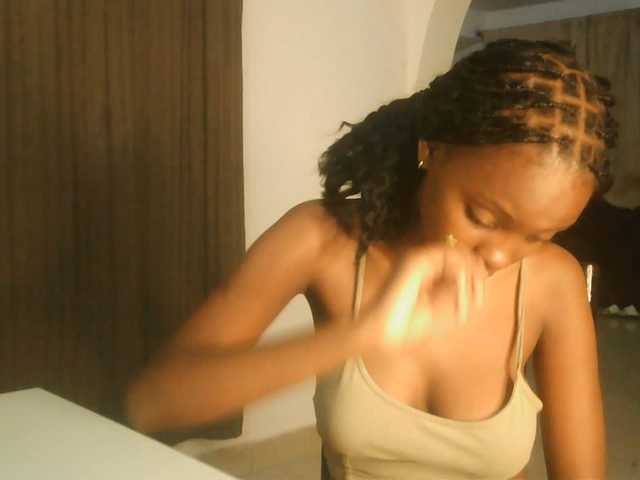 Sexxy-Tam live cam on BongaCams