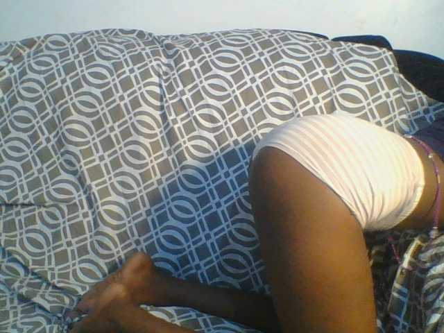 Sexxy-Tam live cam on BongaCams