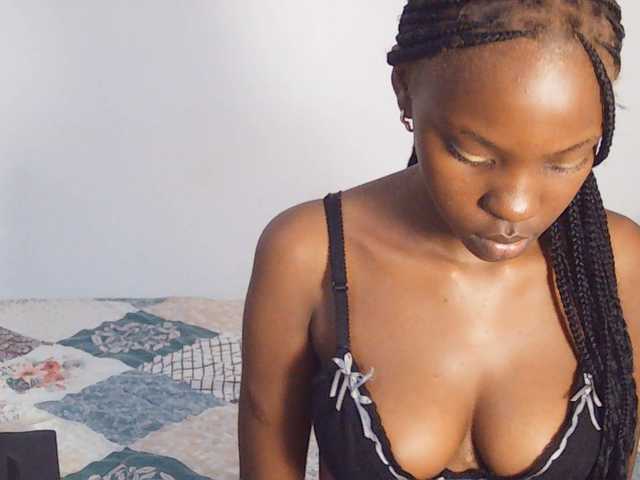 Sexxy-Tam live cam on BongaCams