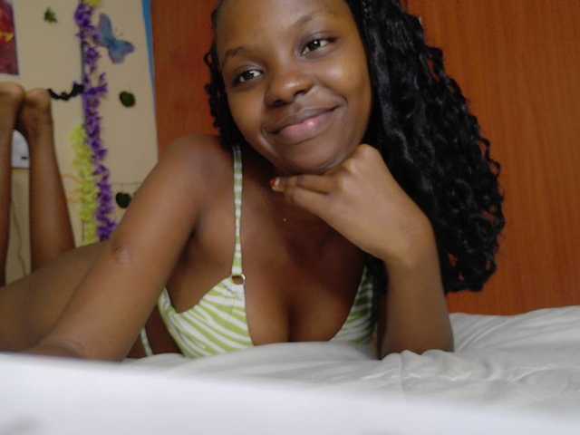 Sexxy-Tam live cam on BongaCams
