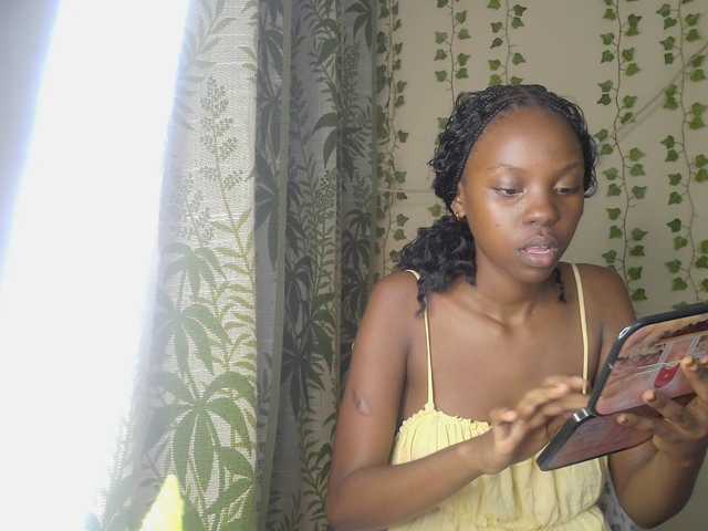 Sexxy-Tam live cam on BongaCams