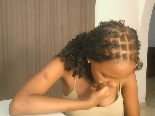 Sexxy-Tam live cam on BongaCams