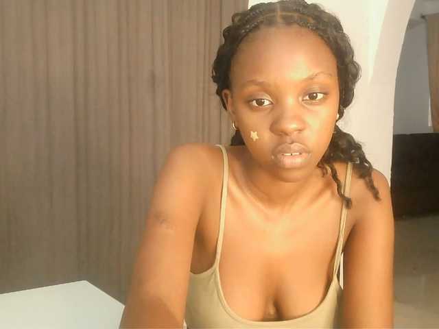 Sexxy-Tam live cam on BongaCams