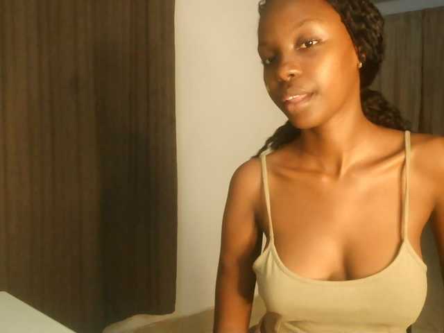 Sexxy-Tam live cam on BongaCams