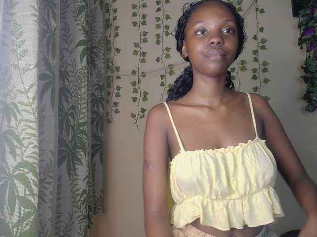 Sexxy-Tam live cam on BongaCams