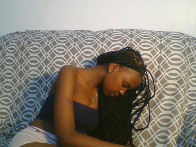 Sexxy-Tam live cam on BongaCams
