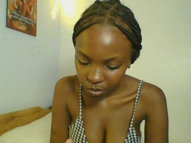 Sexxy-Tam live cam on BongaCams