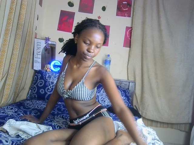 Sexxy-Tam live cam on BongaCams
