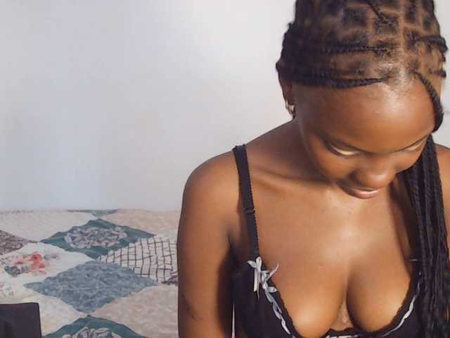 Sexxy-Tam live cam on BongaCams