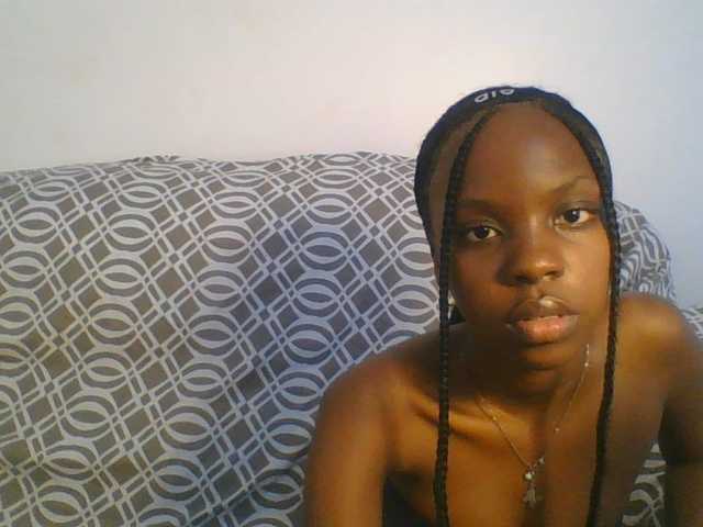 Sexxy-Tam live cam on BongaCams