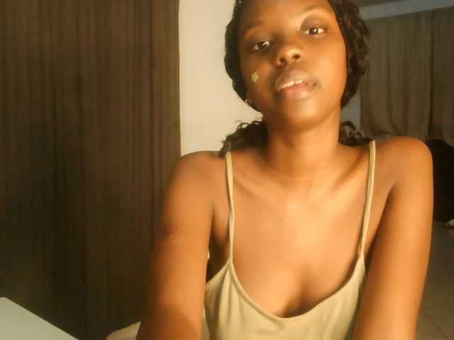 Sexxy-Tam live cam on BongaCams