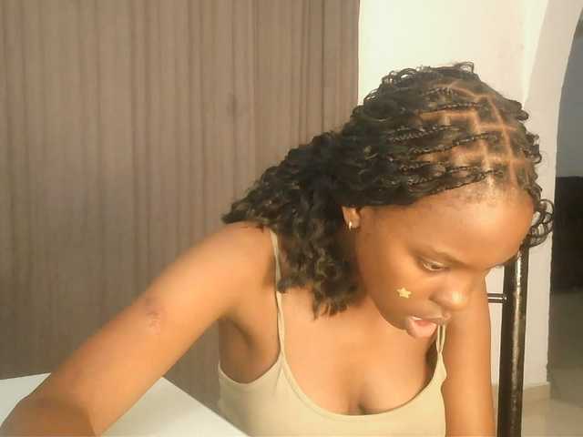 Sexxy-Tam live cam on BongaCams