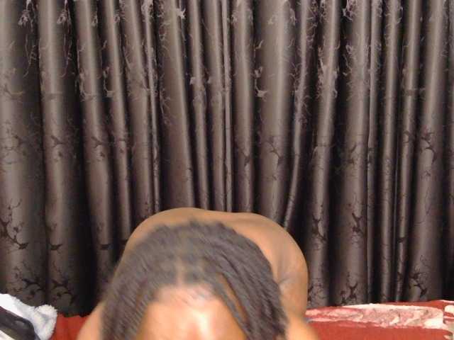 Sexxy-Tam live cam on BongaCams