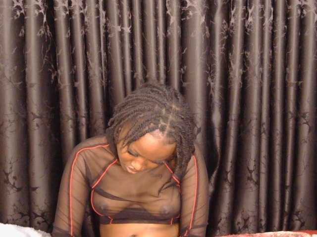 Sexxy-Tam live cam on BongaCams