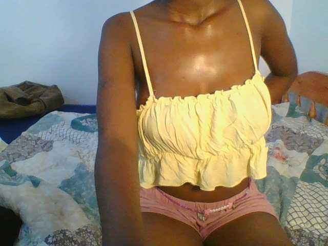 Sexxy-Tam live cam preview