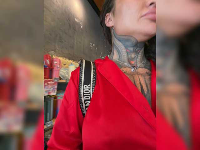 Kristabella-and-Hector live cam on BongaCams
