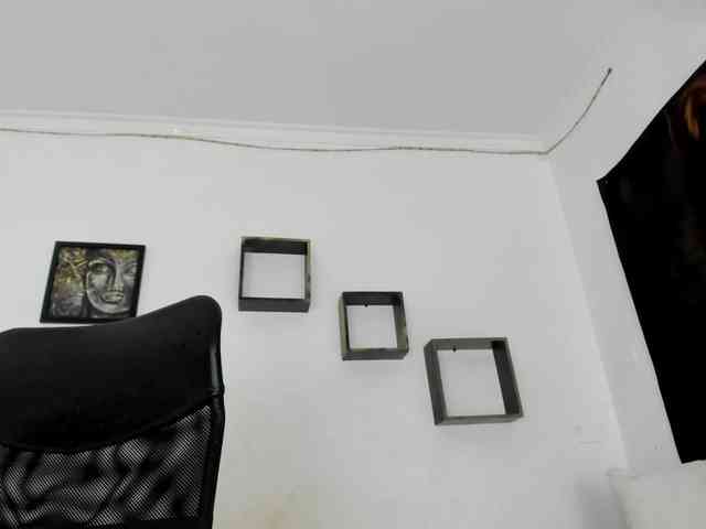 AithanaQueen Live Webcam on BongaCams