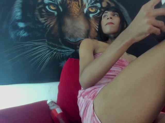 AithanaQueen Sex Cam Show