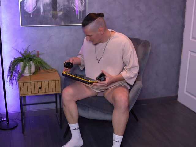 AlexWildeX