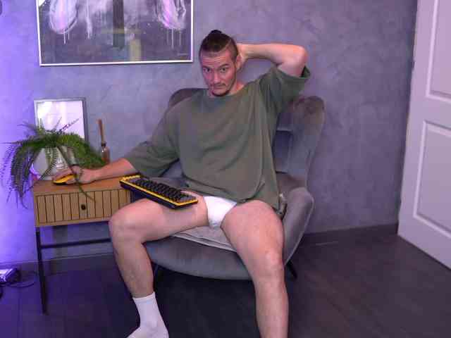 AlexWildeX Sex Cam Show