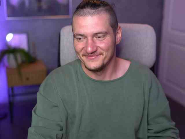 AlexWildeX AlexWildeX