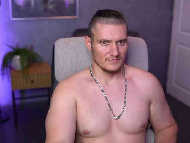 AlexWildeX AlexWildeX