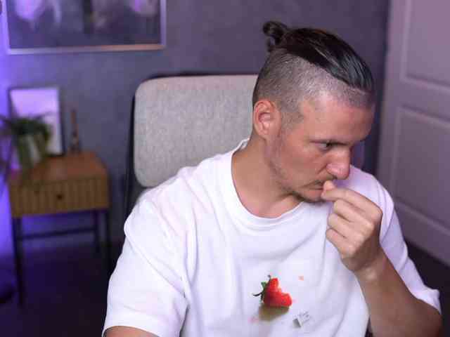 AlexWildeX AlexWildeX