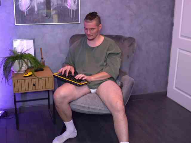AlexWildeX Sex Cam Show