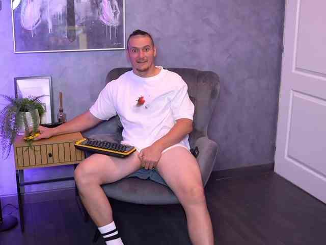 AlexWildeX AlexWildeX