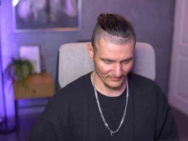 AlexWildeX AlexWildeX