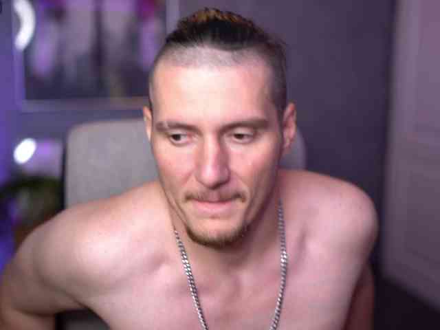 AlexWildeX Sex Cam Show