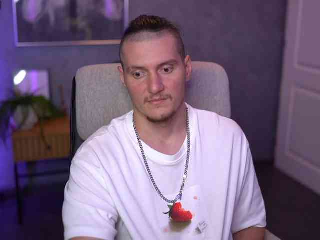 AlexWildeX Sex Cam Show