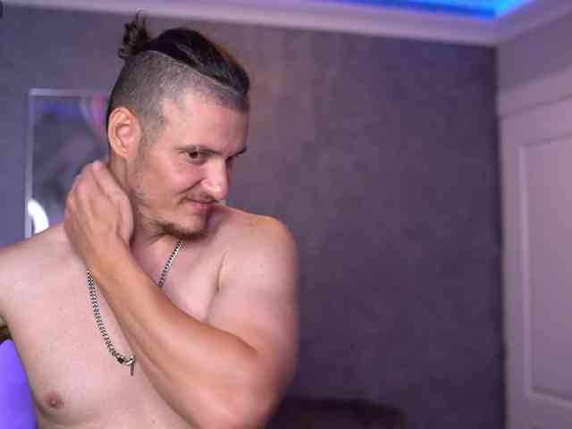 AlexWildeX