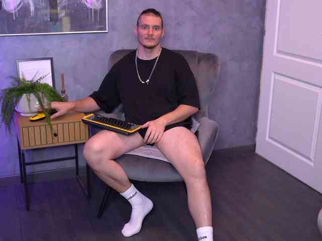 AlexWildeX Sex Cam Show