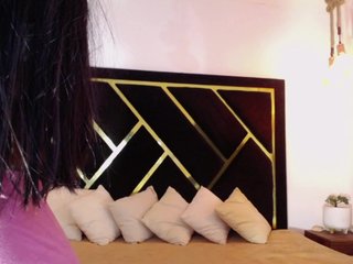 Zaara-Black Porn Show