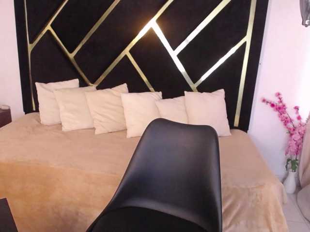 Zaara-Black