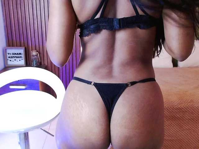 Zaara-Black