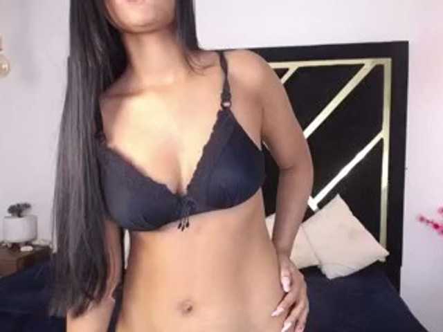 Zaara-Black