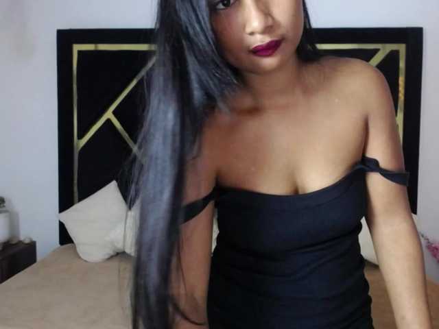 Zaara-Black