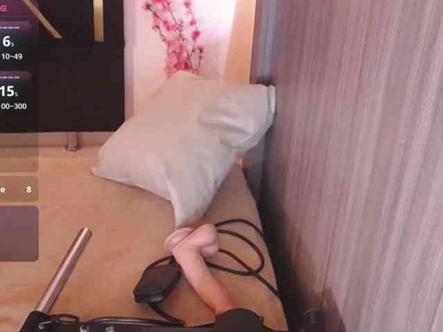 Zaara-Black webcam