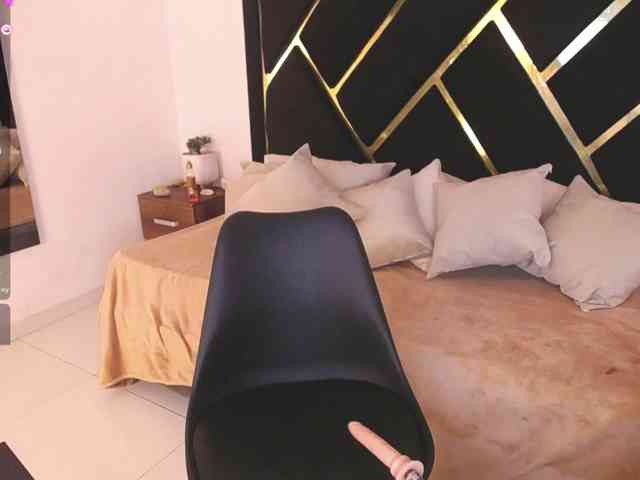 Zaara-Black