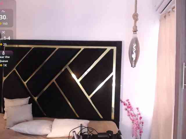 Zaara-Black