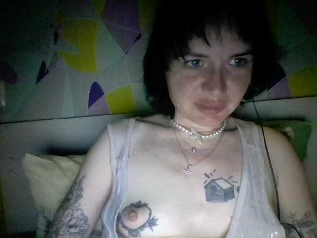afroditabutterfly cam belle