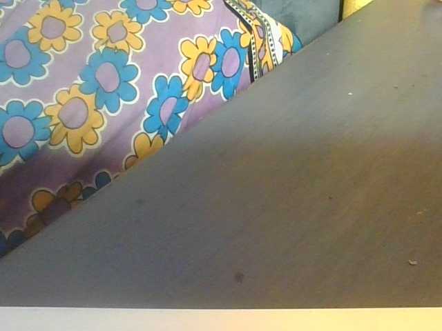 Hornycremmy09 live cam on BongaCams